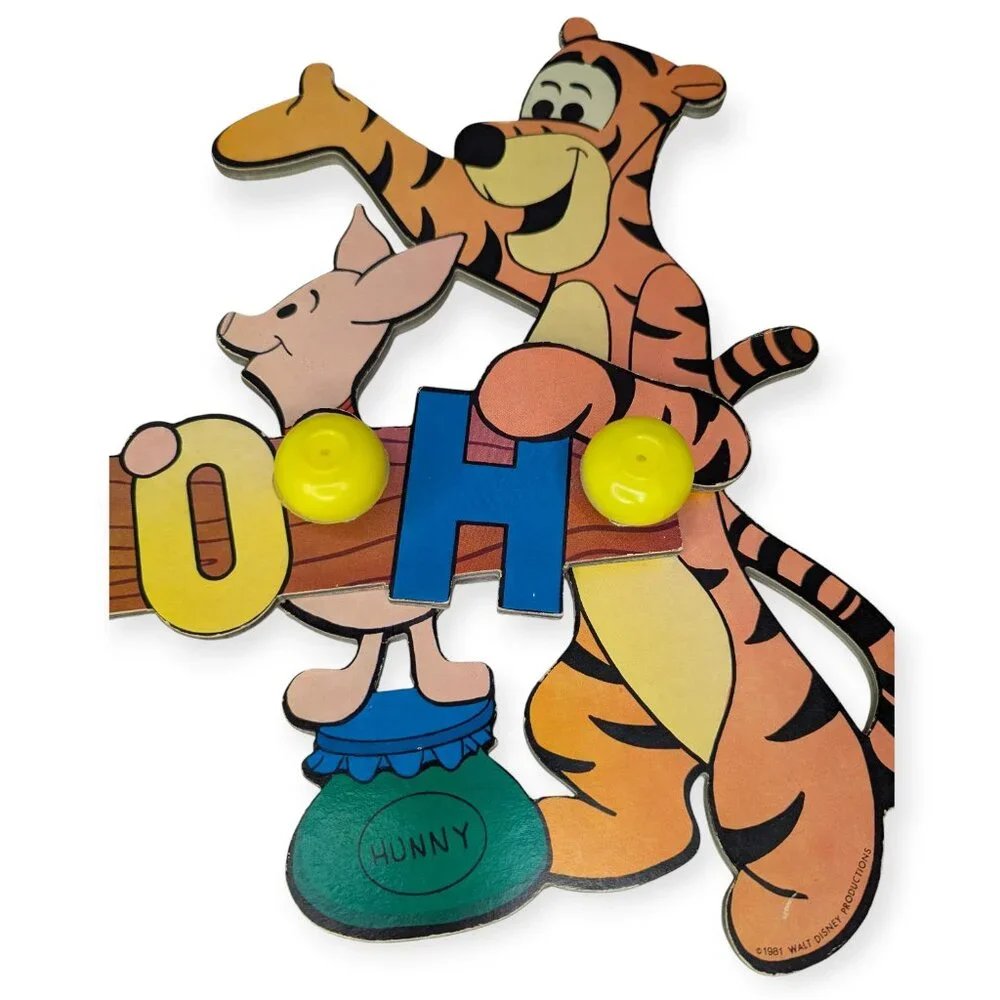 Vintage 1981 Walt Disney Productions Winne the Pooh Wall Hanging w/ Coat Hooks